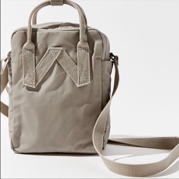 Fjallraven Kanken Sling ***LIMITED EDITION!! - Picture 3 of 5